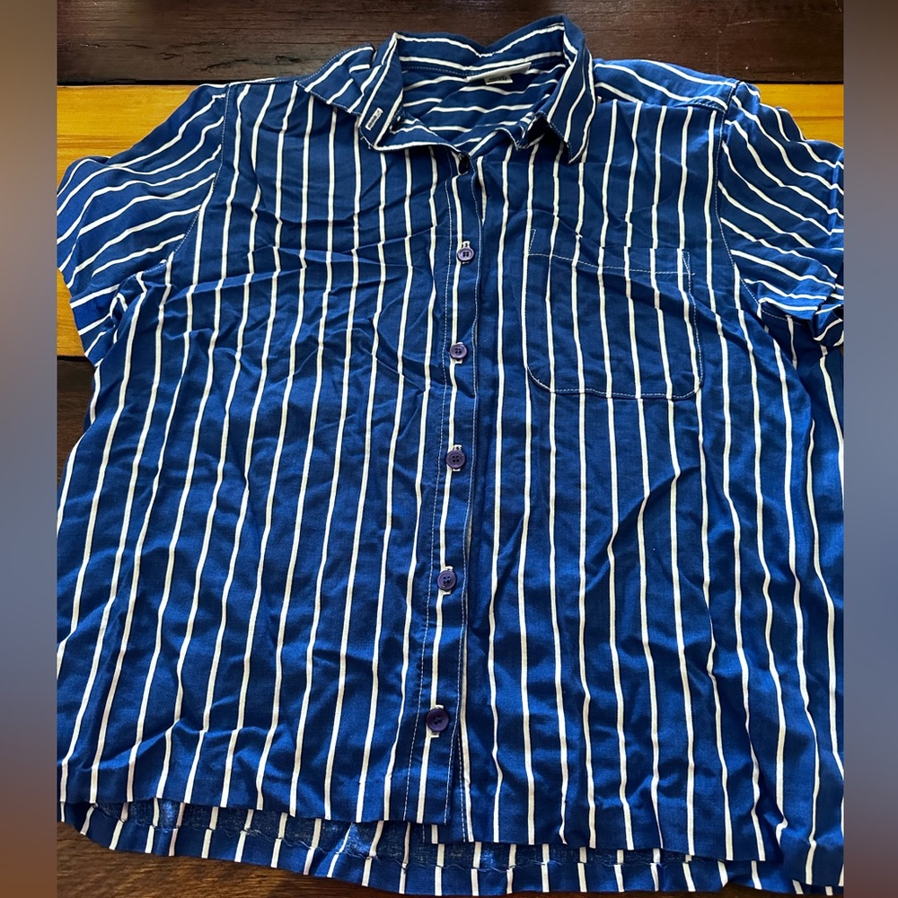 Women’s size 12 Alfred Dunner Blue and White Strip Button Down, VINTAGE